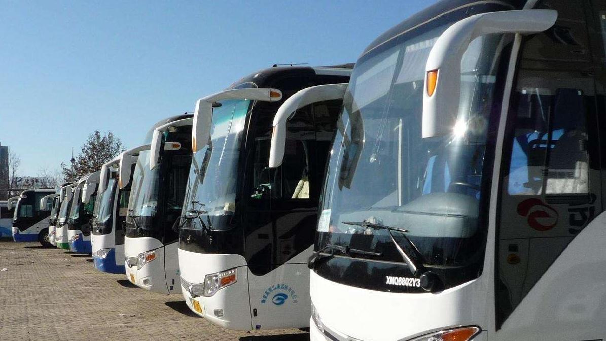 原创难理解客运站拖欠大巴车100多万票款向上反映时出现蹊跷一幕