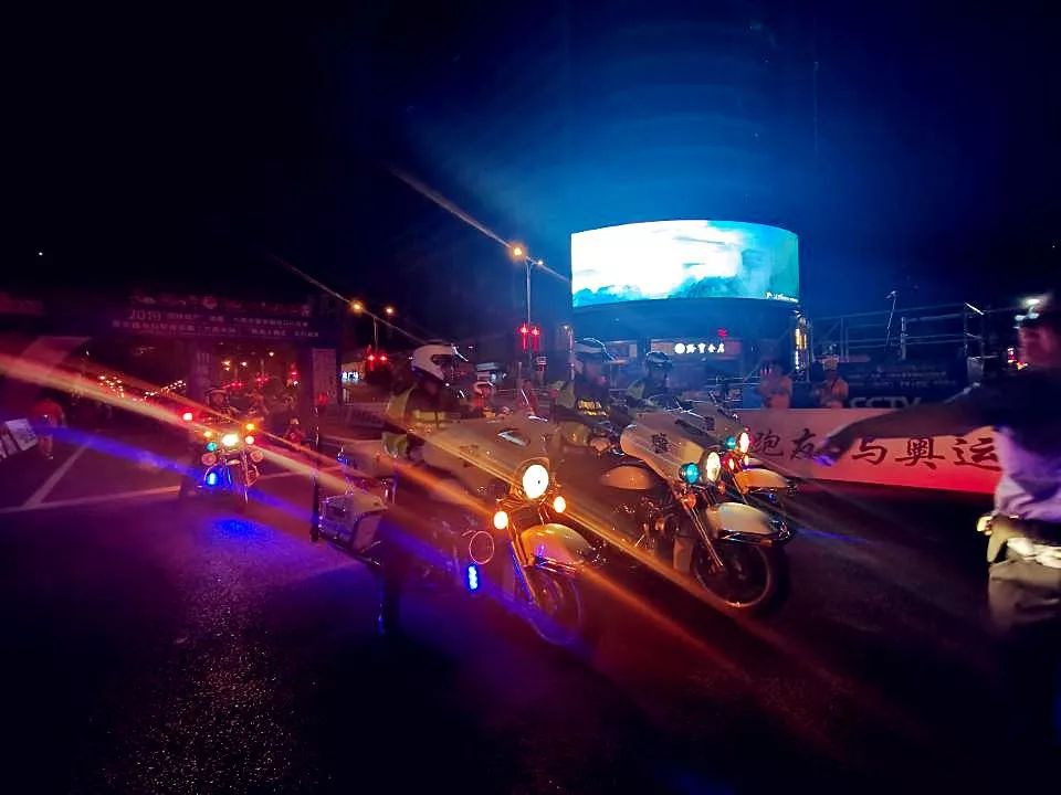 凉都明天会更精彩_六盘水