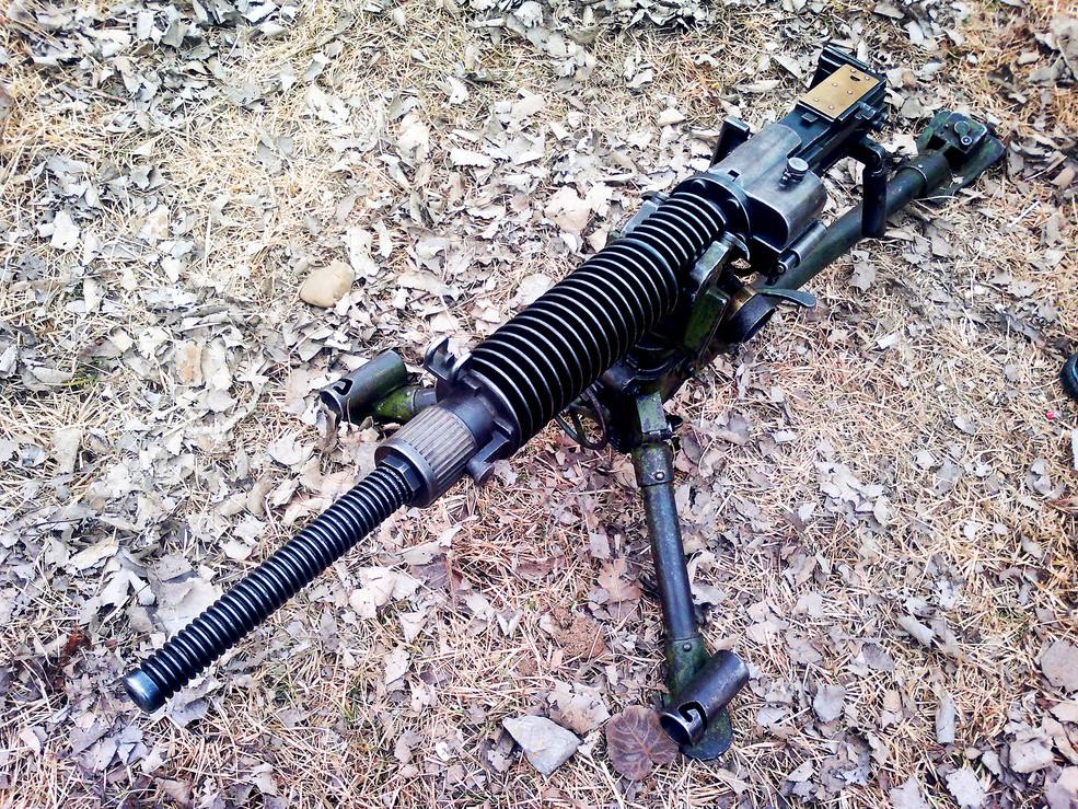 当初错信苏联宣传我们瞄准30公斤目标成功打造最轻重机枪