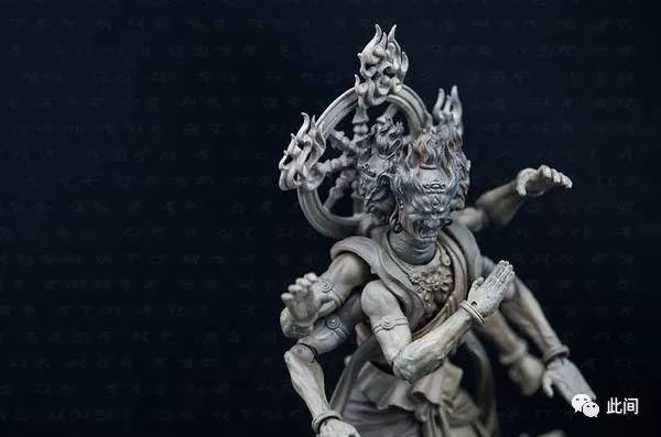 在天龙八部中,阿修罗非慕容一族莫属.