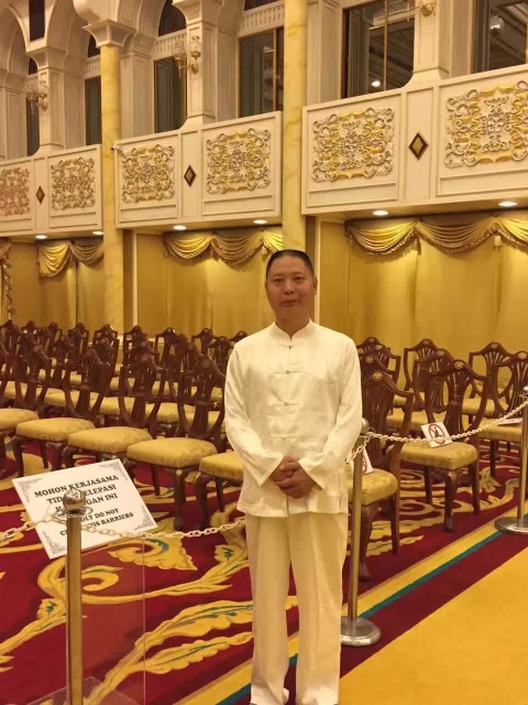 从大山里走出的中华名医吴风平