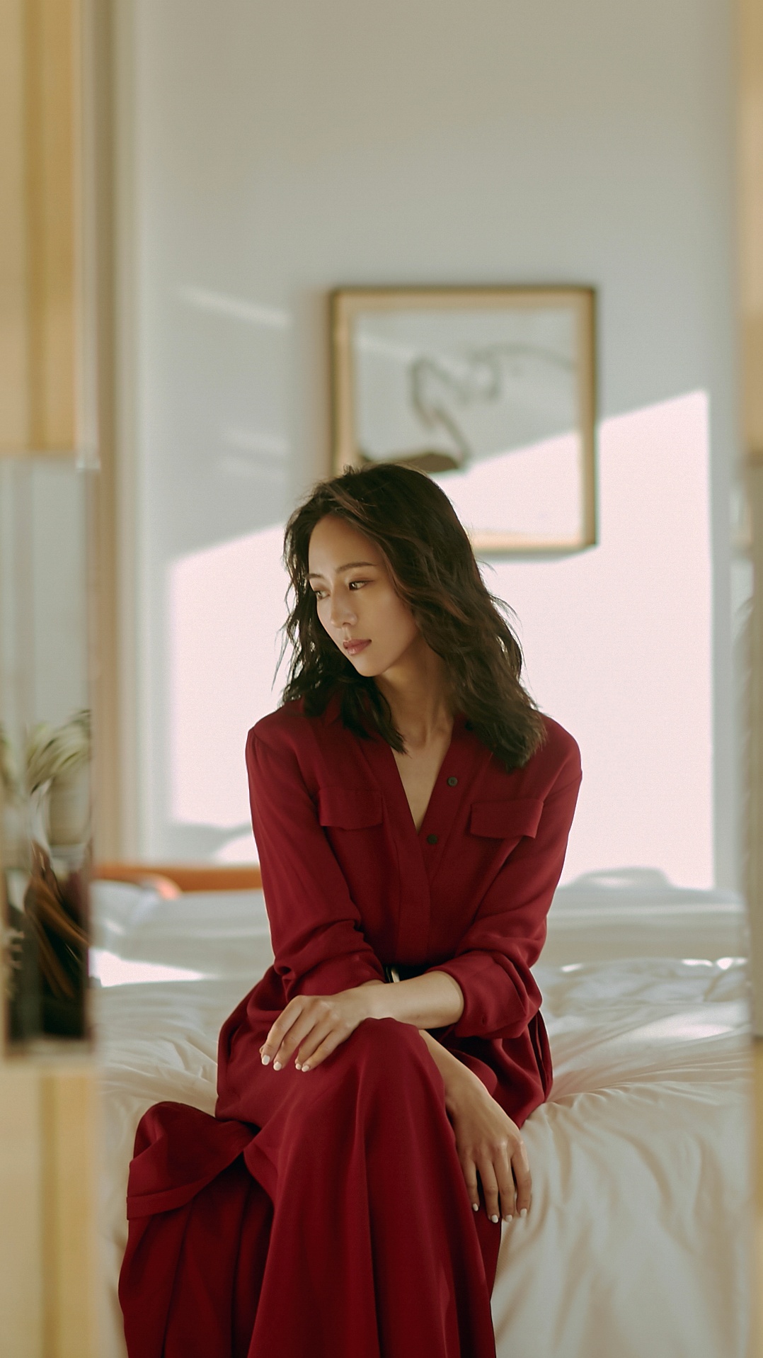 张钧甯红裙实力撩粉,网友直呼"怦然心动"