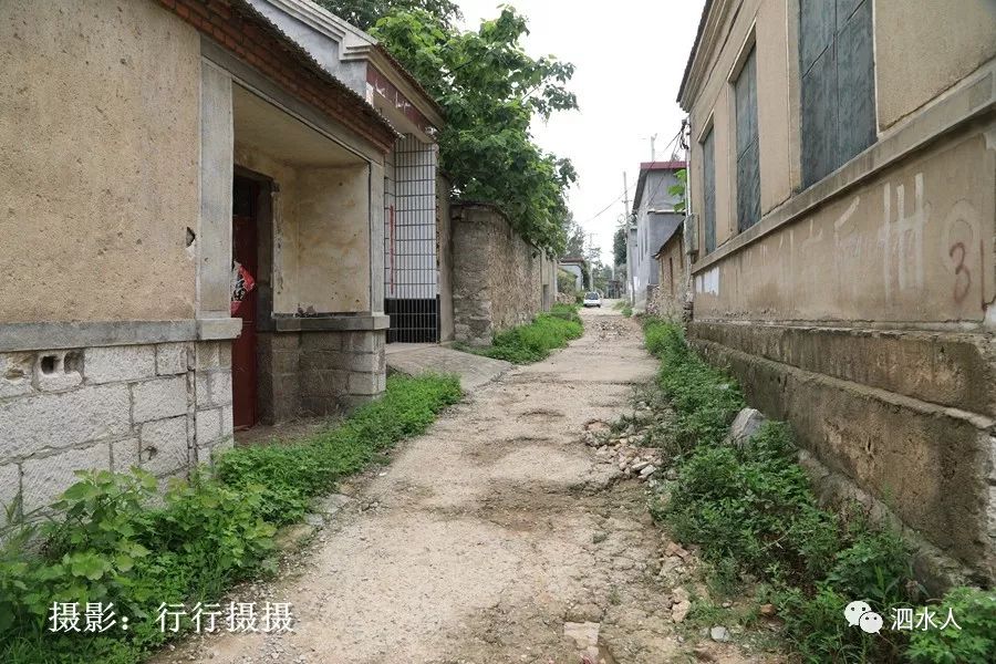 于桥家中的这个柘沟大瓮上的锔子已成为了历史记忆.