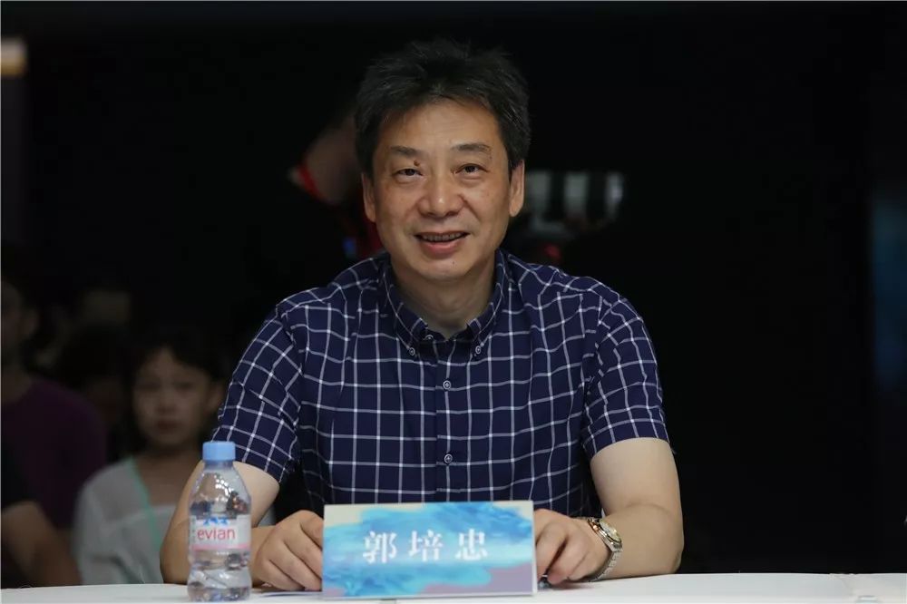 江宁织造博物馆馆长 郭培忠 先生;南京市博物总馆副馆长,南京市民俗