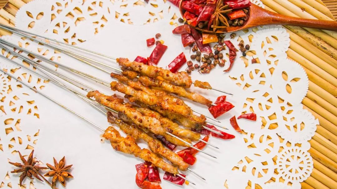 内含霸王餐福利!超正宗东北小串登陆李村,深夜美食讲究以串服人