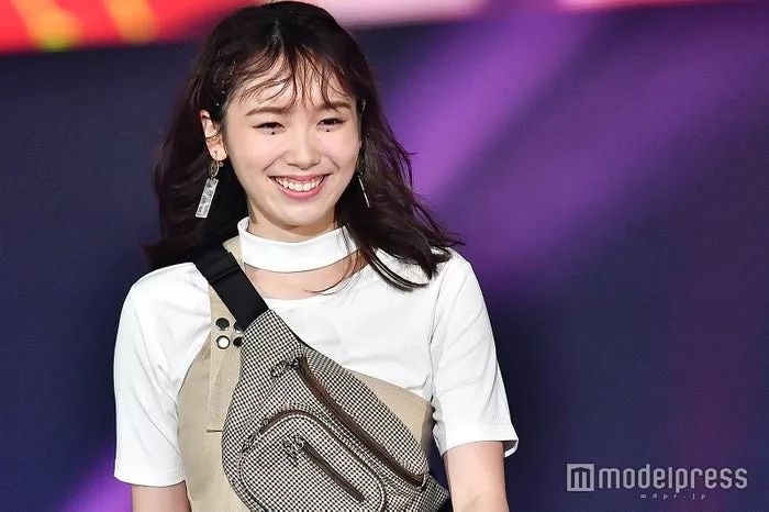 饭丰万理华斋藤飞鸟三吉彩花山本舞香中条彩未新木优子新川优爱远藤