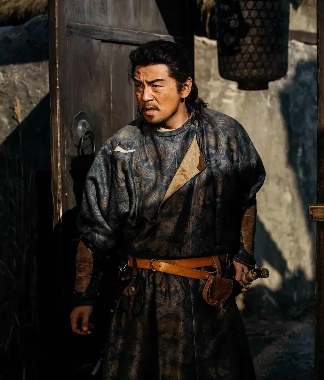 长安十二时辰梦回唐朝穿什么一探唐人服饰美学