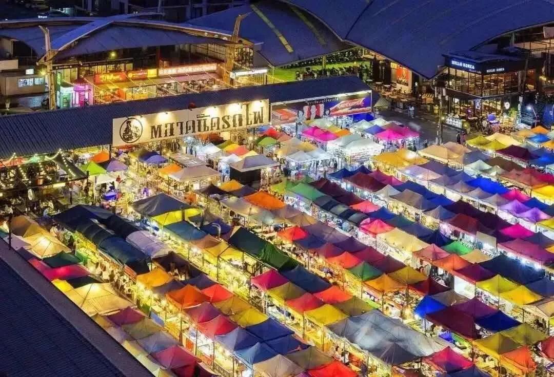 8月2日-8月11日尽在滨江美食街.