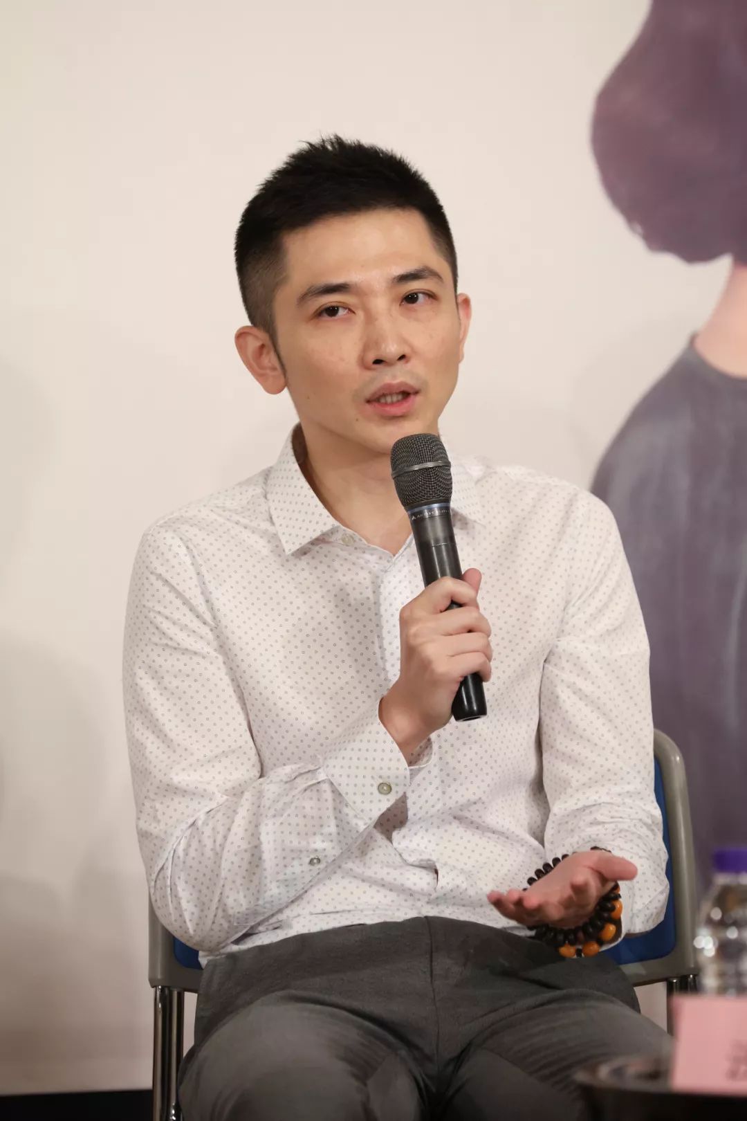 沙溢胡可主演话剧《革命之路》挑战全球经典诠释婚姻围城_汪鹏飞