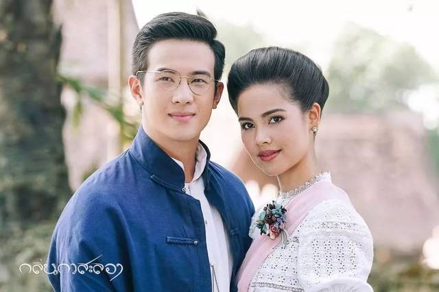 最新泰剧戛萨珑花香里的近现代清迈庸那迦人服装