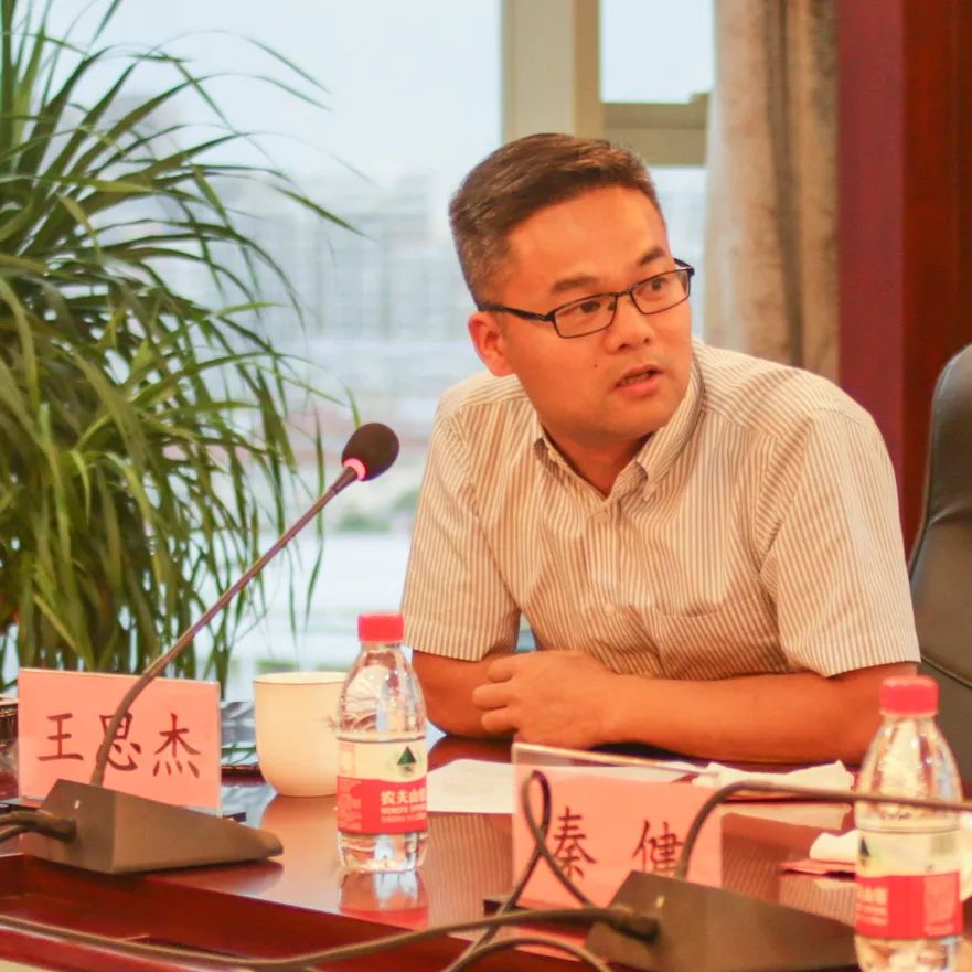 叙友情 话商机 谋发展——汇龙镇第二届商会开展会员交流会