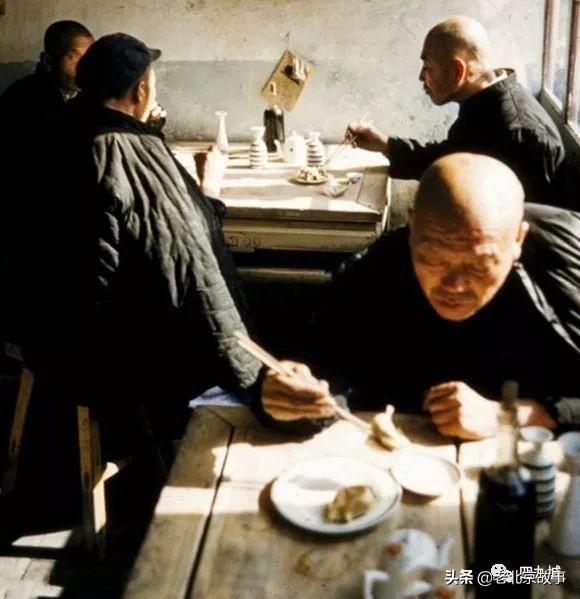 老北京的酒腻子是这样蹭酒的