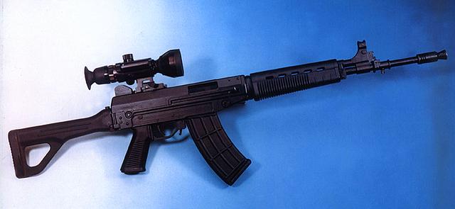 军事丨国产新一代03外贸型自动步枪,改成西方30发直弯弹匣