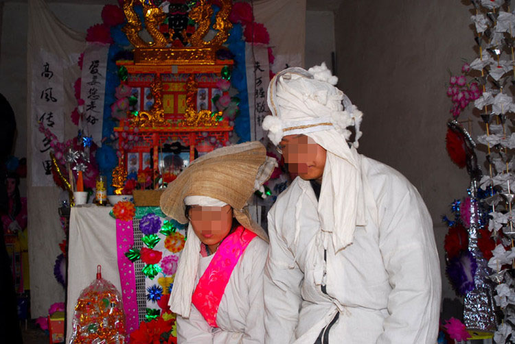 原创丧葬习俗十跪父重恩