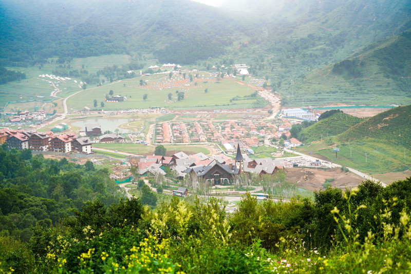 海坨山谷北京周边的瑞士风情小镇假装在国外炫爆朋友圈