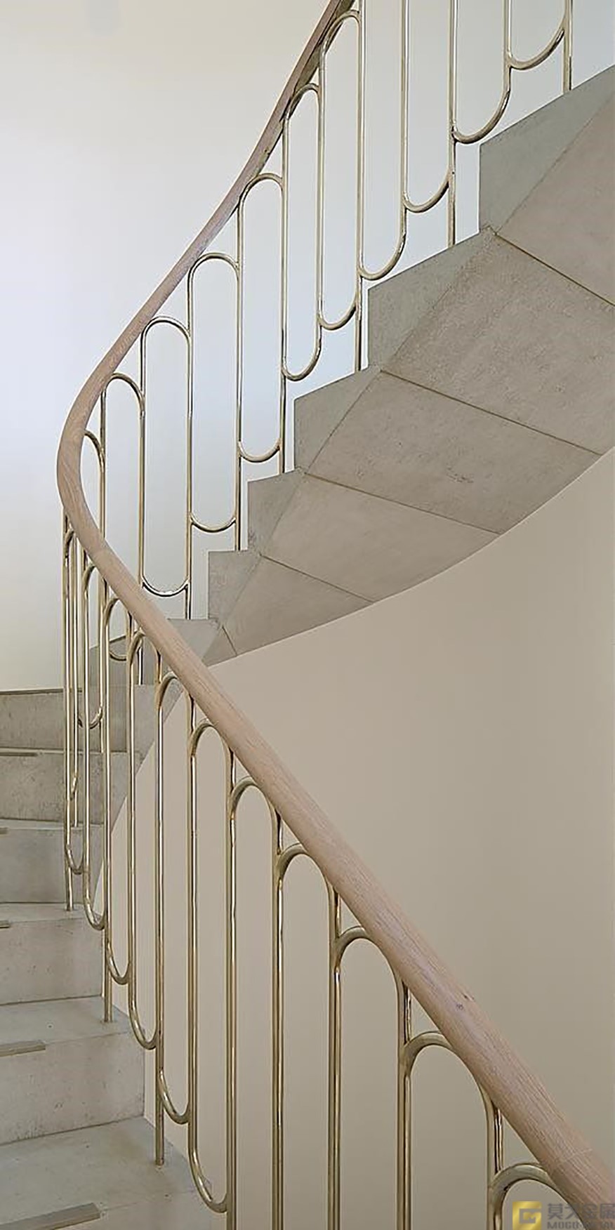 楼梯扶手