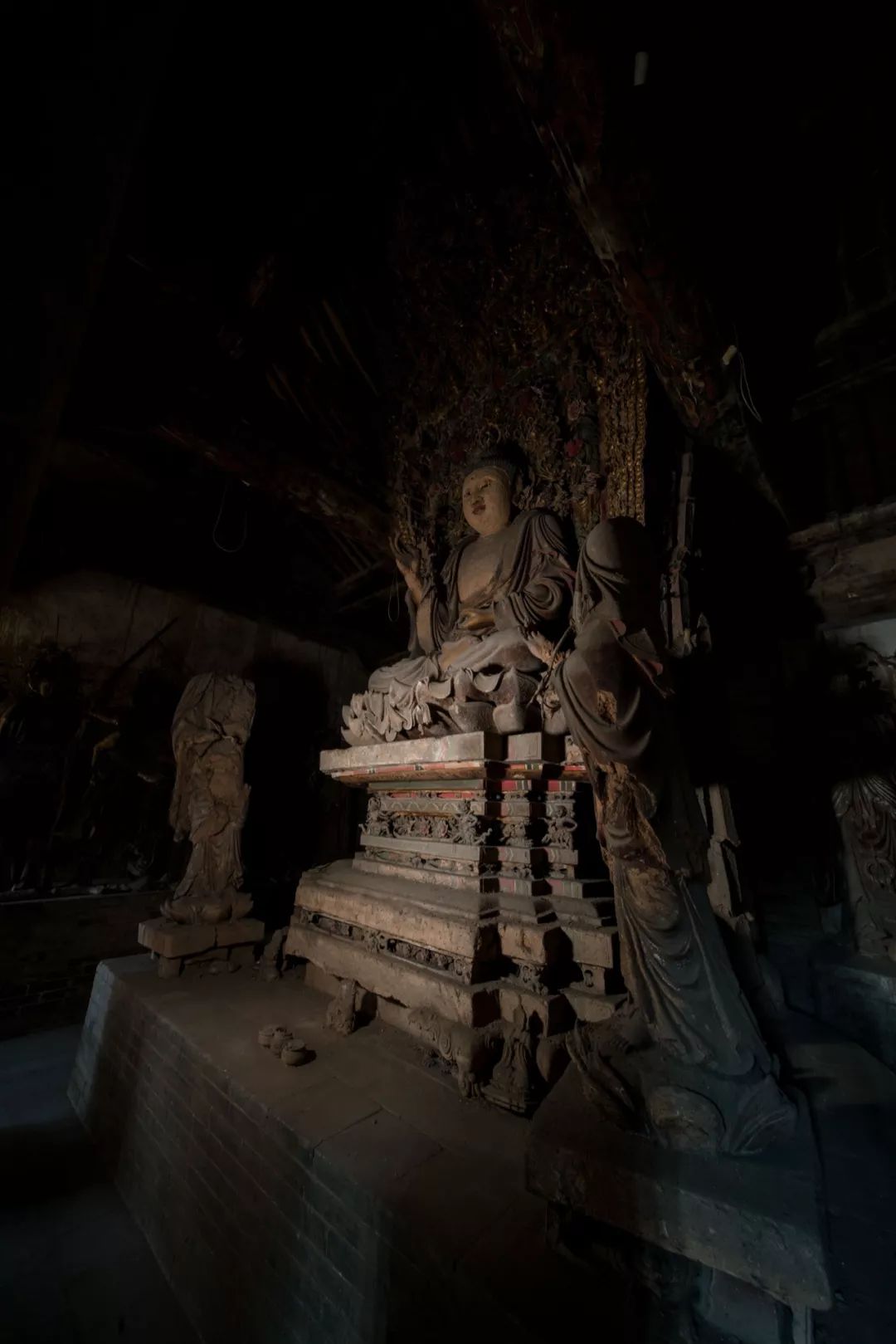 山西高平鐵佛寺造像