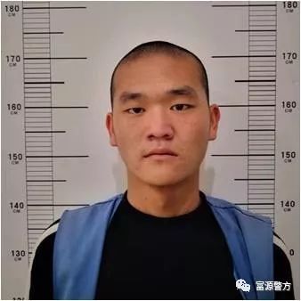 扫黑除恶富源罗平分别公开征集张政培谢云团伙违法犯罪线索