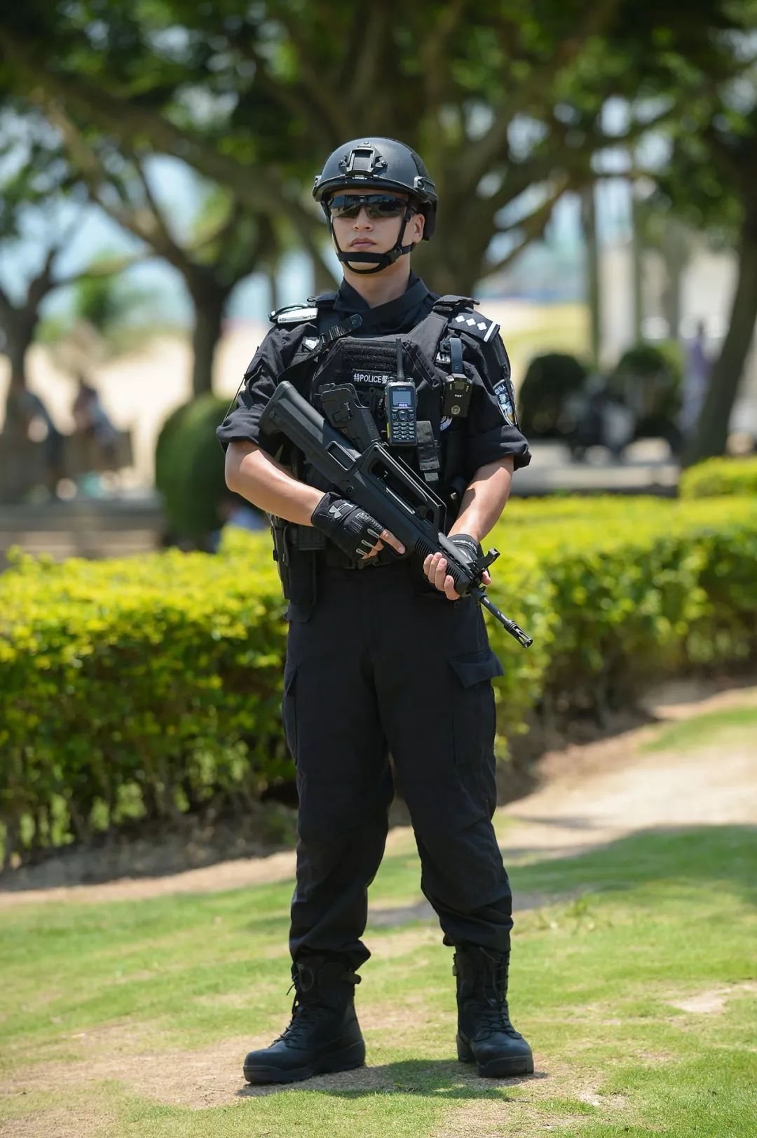 燃爆思明反恐天团是这样炼成的变装视频我看了99遍