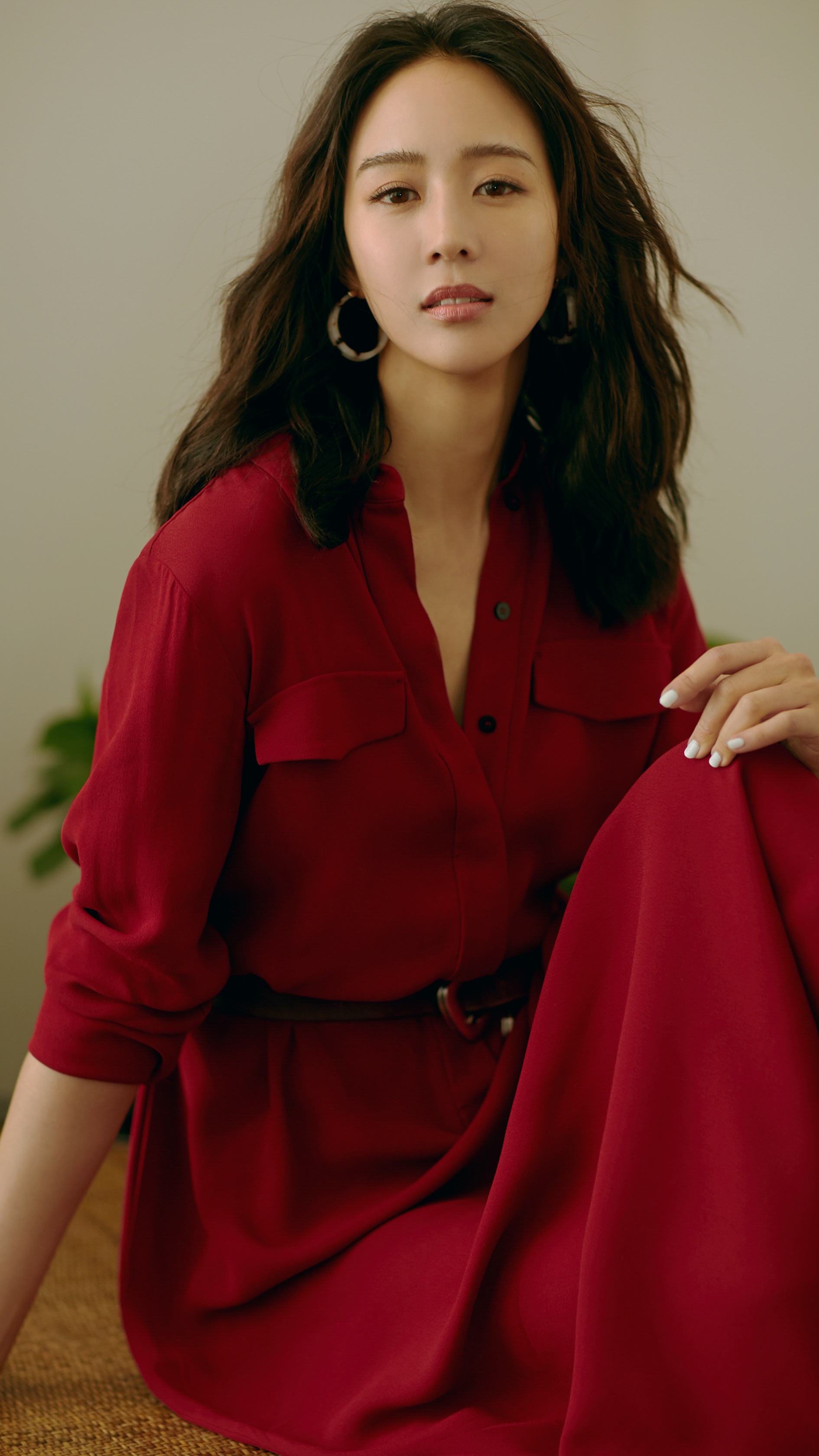 张钧甯红裙实力撩粉,网友直呼"怦然心动"