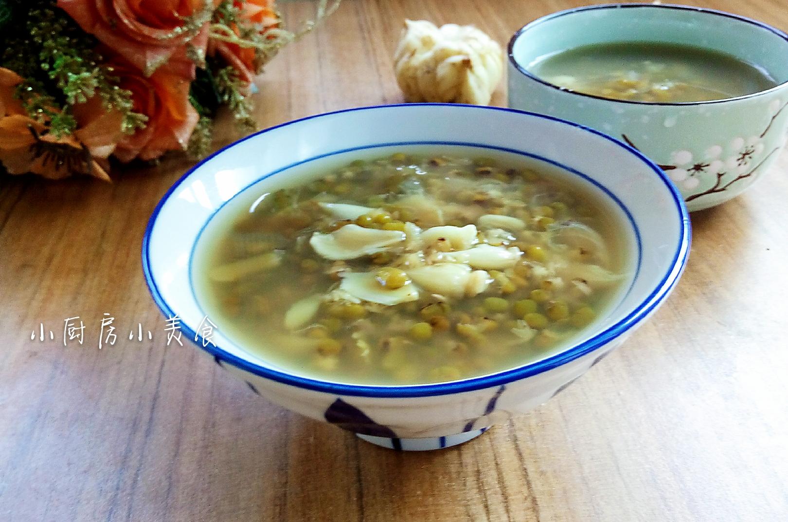 高温天气为家人做一碗解暑汤汤里多加一种食材清火又安神