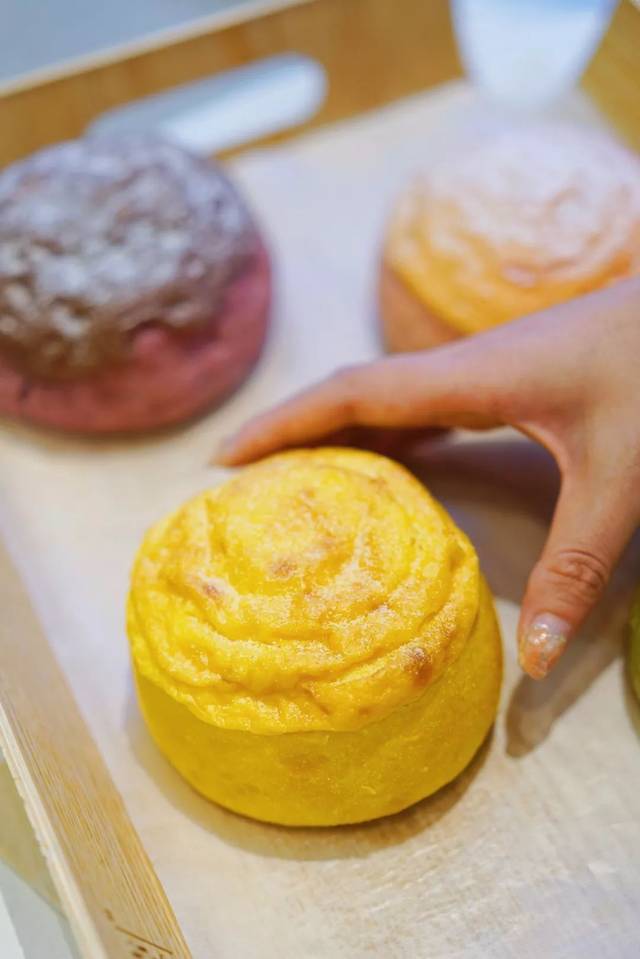 奈雪新品嘟嘟包来了会拉丝