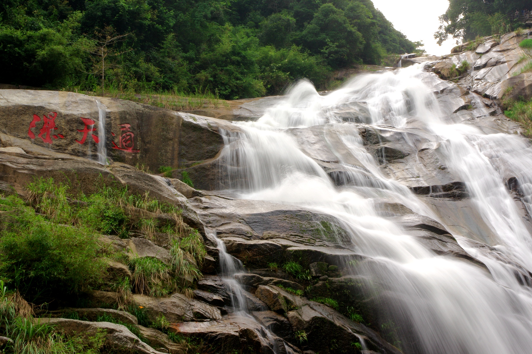 小众旅游景点:龙岩武平梁野山,看瀑布吃农家菜