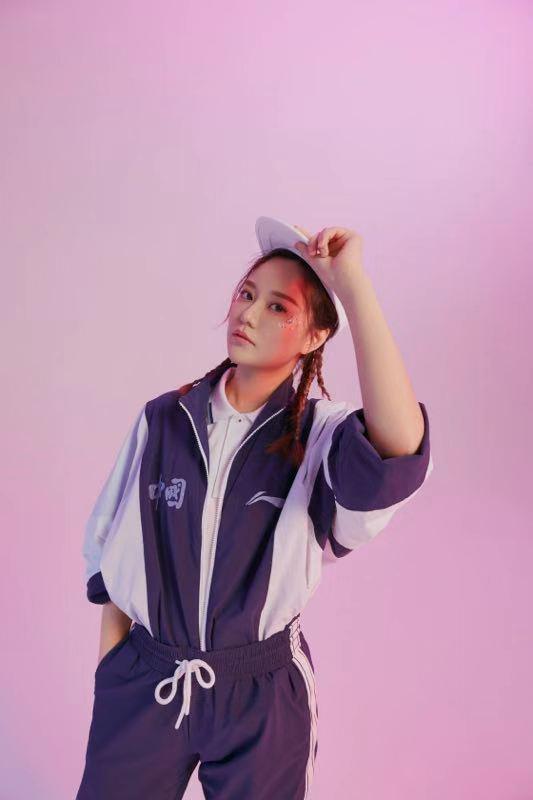 荣耀美少女即将开播实力爆表的女选手初风亮瞎网友双眼