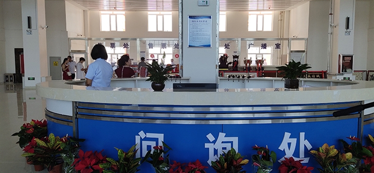 临河西客站即将开通至干召庙镇乌兰双河镇友谊两条公交线路