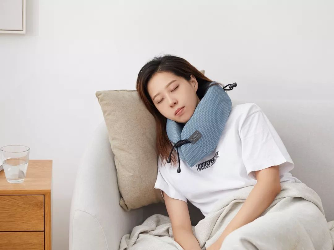 坐飞机睡不好那是你没选对护颈枕
