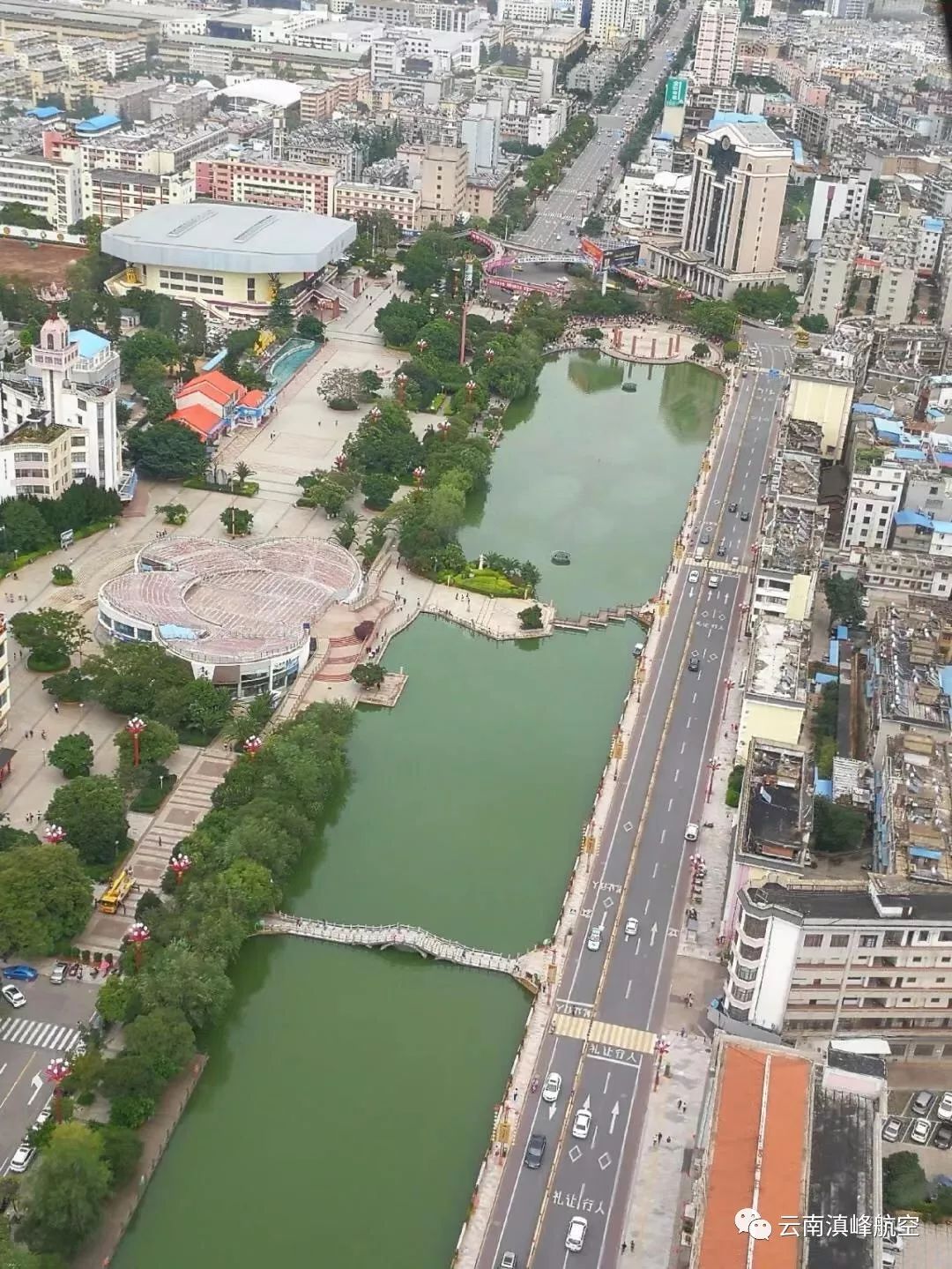 于7月22日至7月26日在太阳历公园,彝人古镇,桃源湖,福塔,彝海公园等地