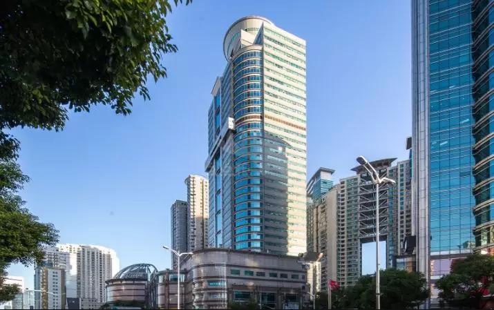 这是光一百货2012年入住中山公园兆丰广场时,立下的豪言壮志!