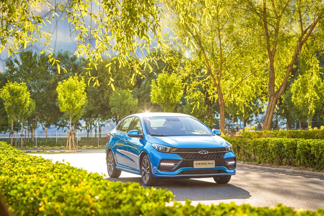 这可能是8万以内最有诚意的新车体验奇瑞艾瑞泽gxpro