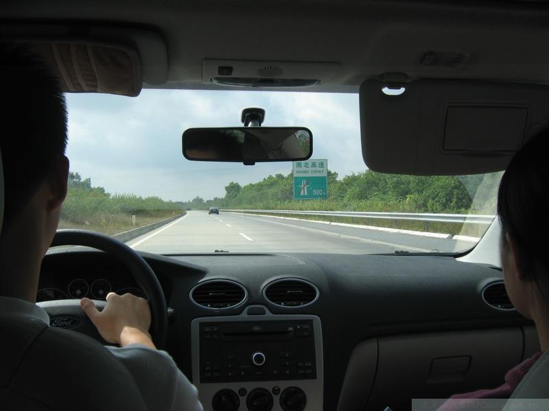 这6个开车习惯,不管多好的车,怎么开都是"油老虎"