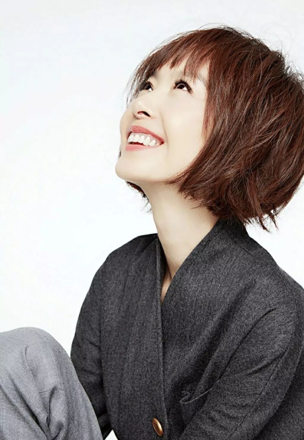 采访10000 人,播出3000多集,坚持了18年的鲁豫,你真的了解吗?