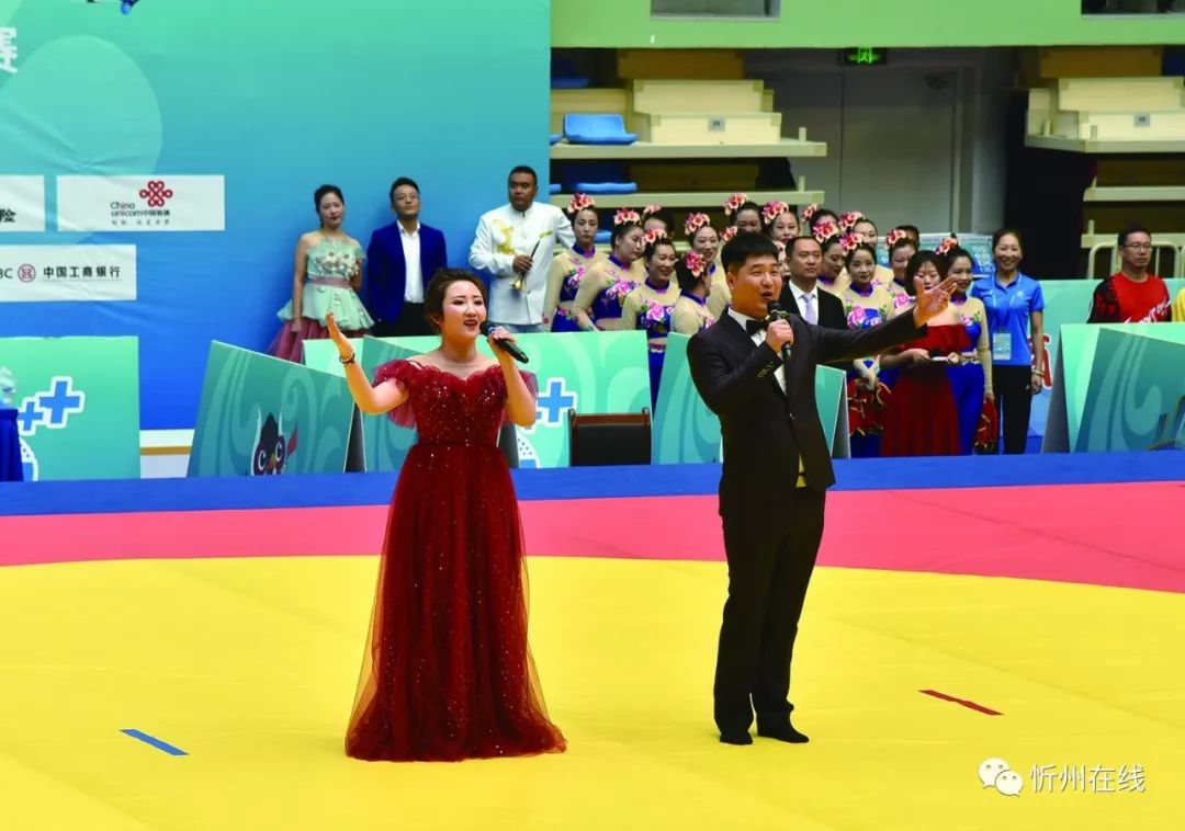 《家在代县》,具有代县特色的秧歌舞蹈《炫舞雁门》,高亢嘹亮的唢呐