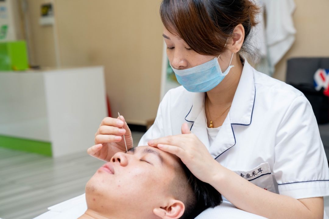 斗门掀起采耳潮教你如何从洞中找到人生的乐趣