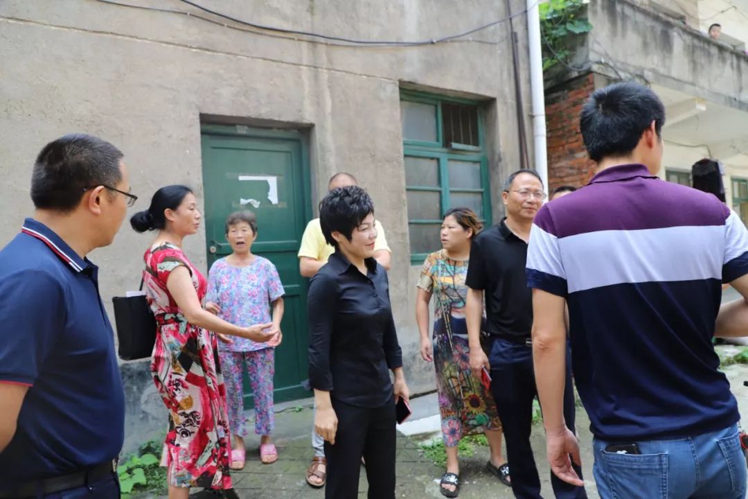 市委宣传部副部长谭春兰赴雁峰街道调度三创工作