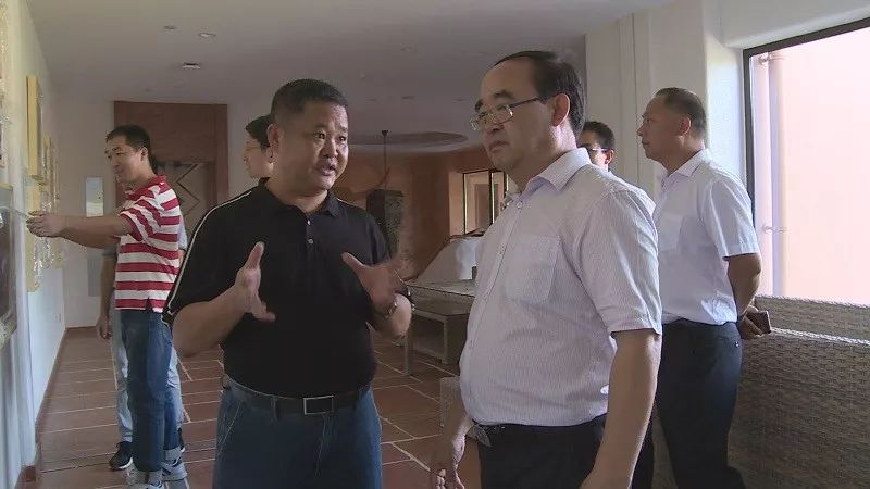 市人民政府副市长,西盟县委书记杨宇,市发改委党组成员,副主任杨国华