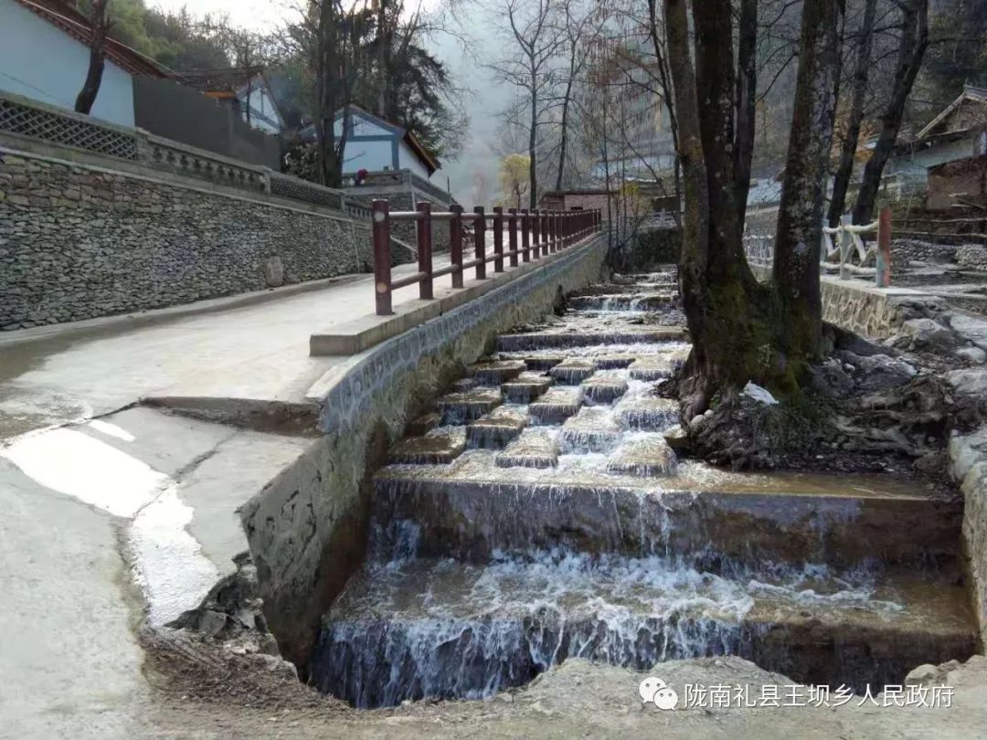 王坝镇 : 美丽乡村留乡愁——风景这边独好!