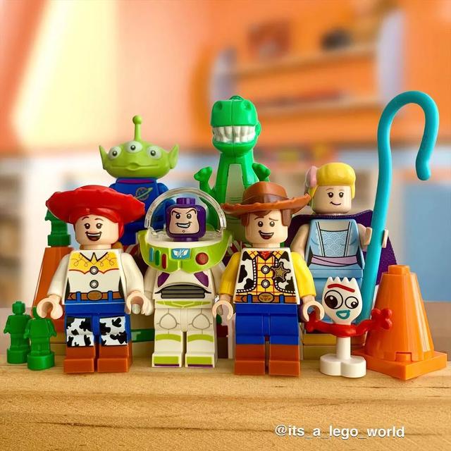 lego乐高美图欣赏乐高人仔玩法多样化