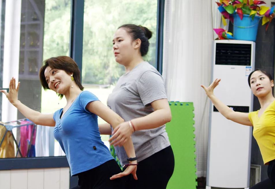 不负春光逐梦前行北京考区流光飞舞文化艺术中心教学研讨活动