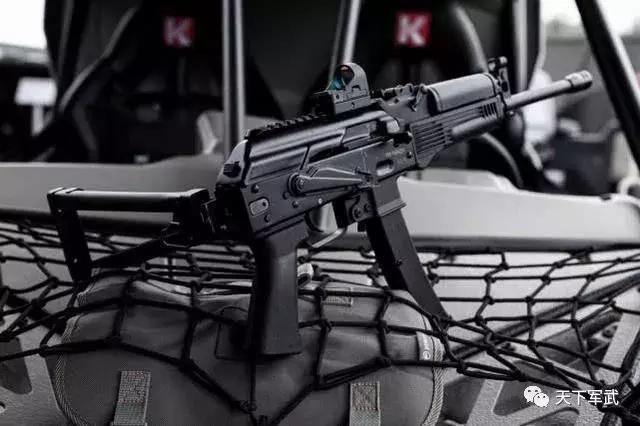 火力丨ak式粗狂不在卡拉什尼科夫新款冲锋枪成家族中最靓的仔