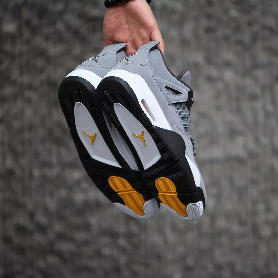 乔丹亲穿配色酷灰airjordan4本周四发售