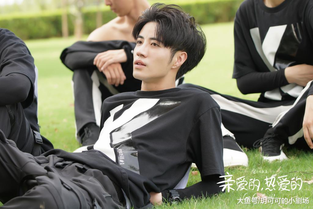 亲爱的热爱的:buff是kk拿冠军的最强助力,被替换的人早已揭晓