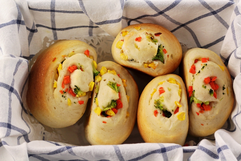 银河天幕烘焙 意式蔬菜面包的做法 适合减肥期解馋