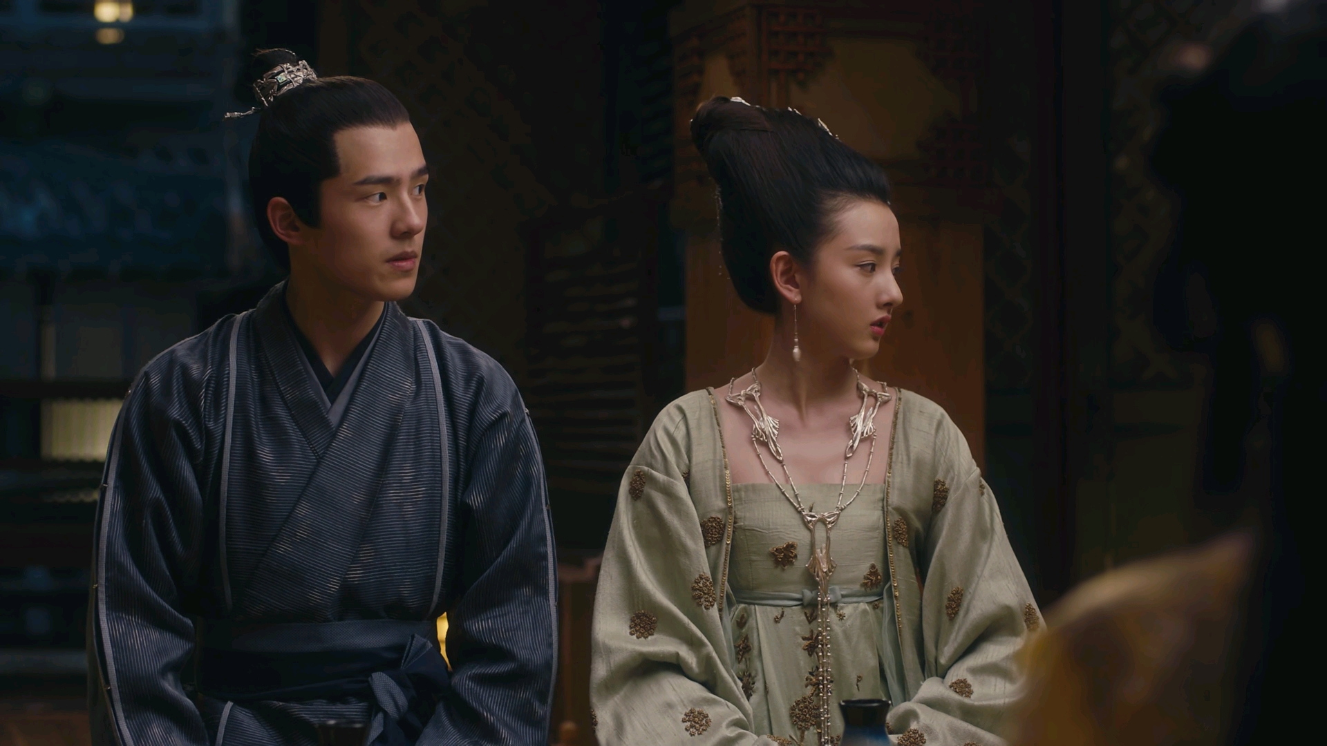 九州缥缈录:嬴无翳挟天子以令诸侯,羽然抵达帝都-搜狐大视野-搜狐新闻