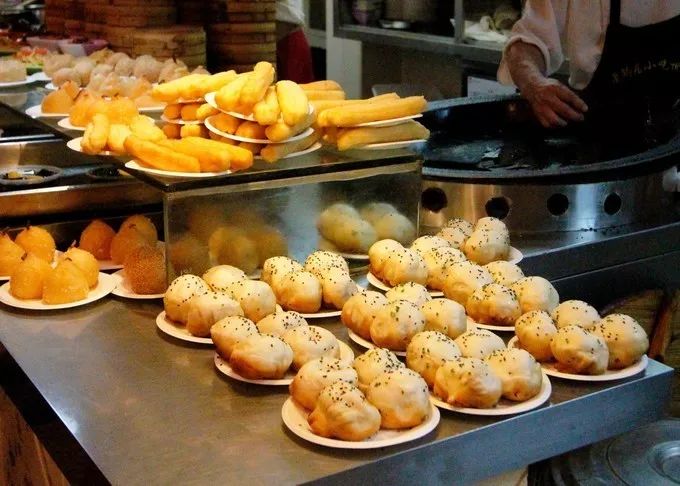 d1城隍庙—豫园—南京路步行街—外滩