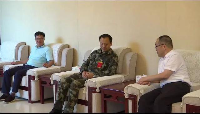 闽清县领导开展八一慰问活动