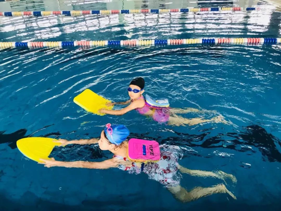 培训花絮来啦泳往直前李宁体育园暑期游泳培训班第期火热报名中
